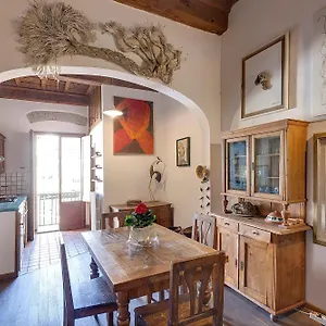 Art Sant Ambrogio Italie